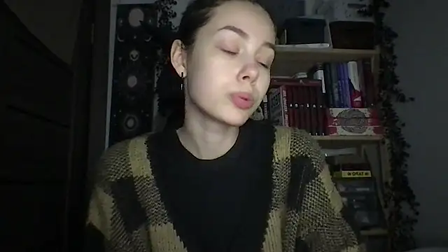 Yuna5343 online show from 04-01-26, 09:34