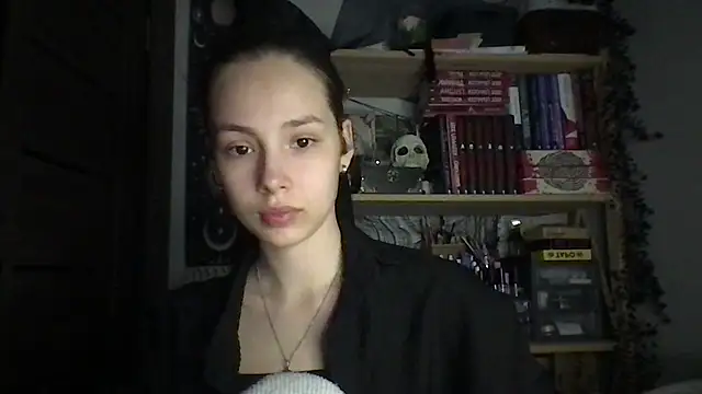 Yuna5343 online show from 04-21-26, 08:12