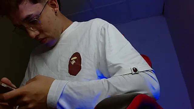 alexgiraldo   online show from 04-03-26, 11:30