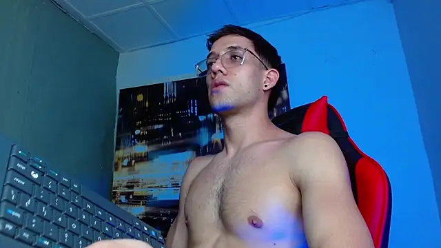 alexgiraldo   online show from 04-05-26, 03:58