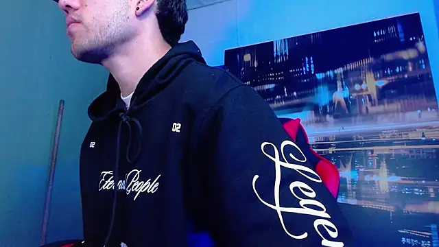 alexgiraldo   online show from 04-14-26, 09:59