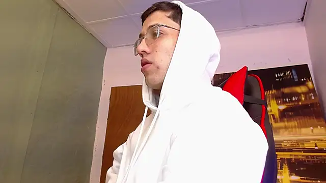 alexgiraldo   online show from 04-19-26, 12:26