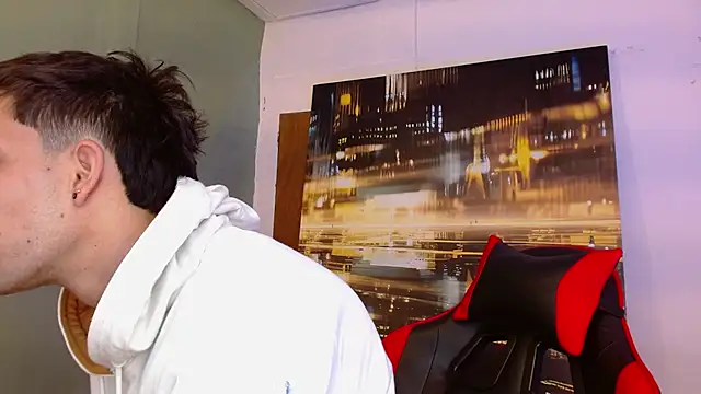 alexgiraldo   online show from 04-27-26, 11:08