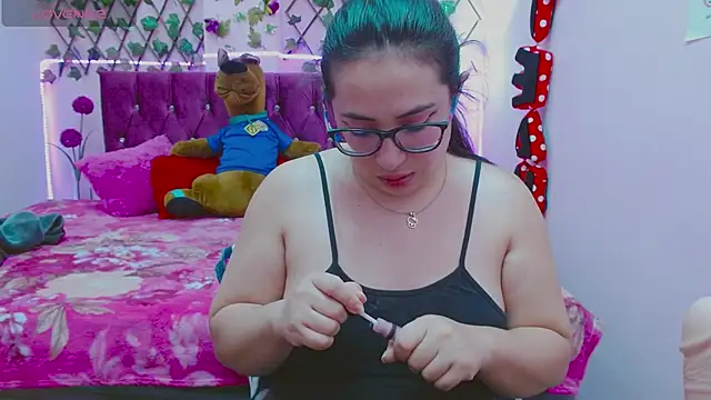 Estrella  sex online show from 09-17-25, 08:43