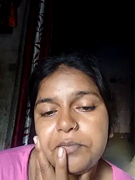 Snapshot of heena3355 chatting on 09-15-25, 11:10 heena3355 online show from 09-15-25, 11:10