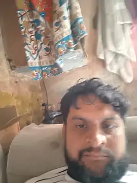 Snapshot of heena3355 chatting on 11-21-25, 03:38 heena3355 online show from 11-21-25, 03:38