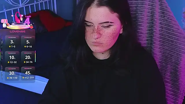 Snapshot of Dark_Shine chatting on 12-02-25, 10:42 Dark Shine online show from 12-02-25, 10:42