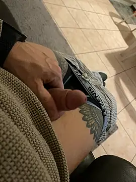 Maurinho3005 online show from 02-01-26, 11:25