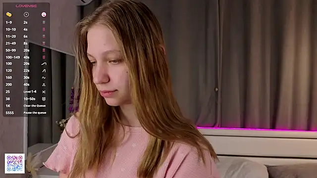 LynneHaviland online show from 09-30-25, 06:02