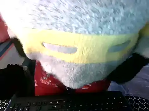 Snapshot of Hot_Rose2 chatting on 01-12-26, 10:42 Hot Rose2 online show from 01-12-26, 10:42