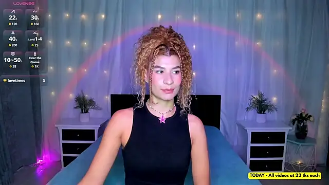 Evolet Bee online show from 04-13-26, 01:49