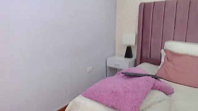 AriannaAdames online show from 04-21-26, 02:34