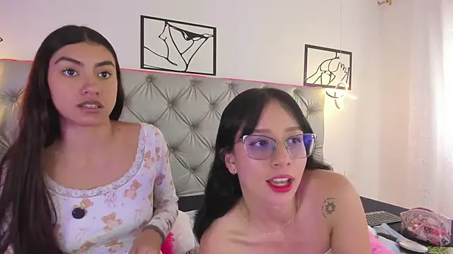 Naughty Couple83 online show from 11-25-25, 03:34