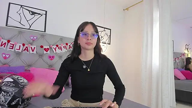 Naughty Couple83 online show from 02-23-26, 07:55