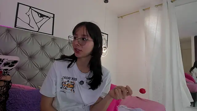 Naughty Couple83 online show from 03-31-26, 07:36