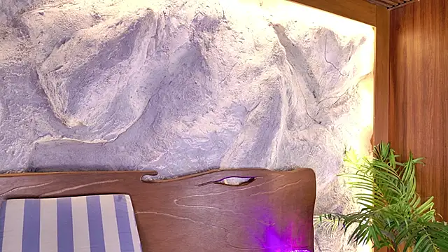 Snapshot of Katarina_Rostova chatting on 11-25-25, 04:40 Katarina Rostova online show from 11-25-25, 04:40