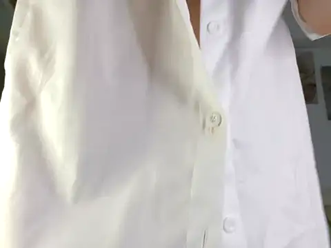 Snapshot of MissFrenchy chatting on 09-30-25, 07:41 MissFrenchy online show from 09-30-25, 07:41