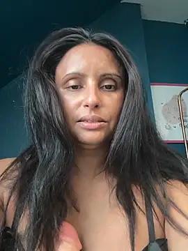 Angelaarayexx online show from 06-17-26, 09:56