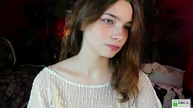 Snapshot of Evi_Brook chatting on 05-05-26, 04:26 Evi Brook online show from 05-05-26, 04:26