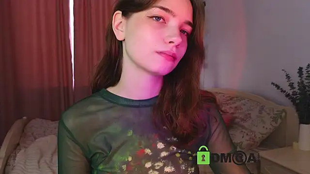Snapshot of Evi_Brook chatting on 05-23-26, 10:41 Evi Brook online show from 05-23-26, 10:41
