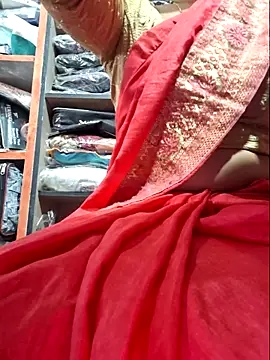 Snapshot of indianhotwife639 chatting on 09-30-25, 06:51 indianhotwife639 online show from 09-30-25, 06:51