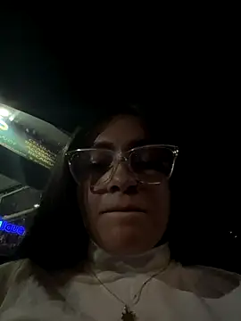 Alyha Cortes online show from 11-08-25, 01:39