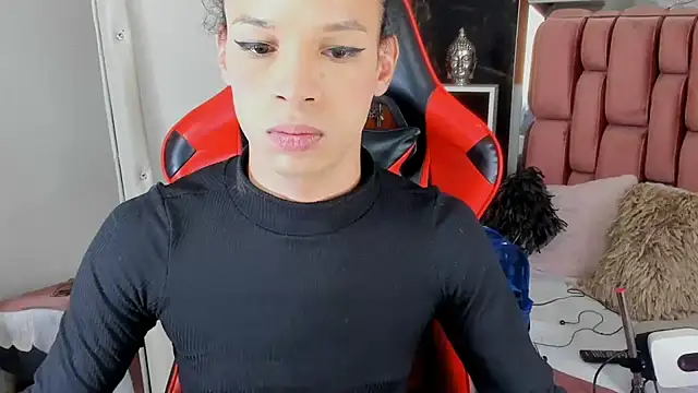 Snapshot of sara_slut21 chatting on 02-20-25, 07:41 sara slut21 online show from 02-20-25, 07:41