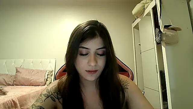 Becca B online show from 12-17-25, 03:56