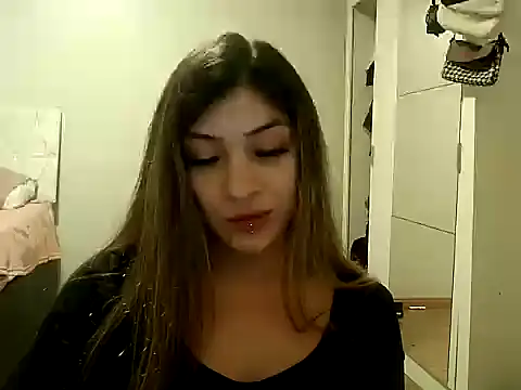 Becca B online show from 04-29-26, 02:15