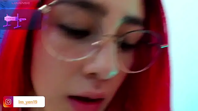 Snapshot of adahraa_younng chatting on 09-13-25, 11:26 adahraa younng online show from 09-13-25, 11:26