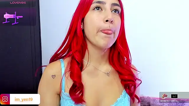 Snapshot of adahraa_younng chatting on 12-15-25, 08:24 adahraa younng online show from 12-15-25, 08:24