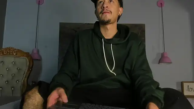 DimitriDeluxe online show from 10-31-25, 12:28