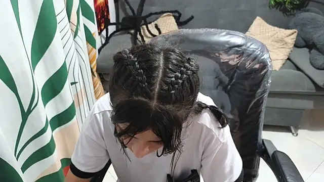 kathie lozada online show from 10-21-25, 03:51