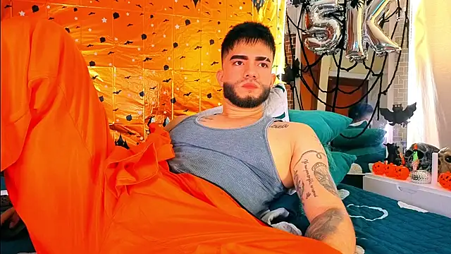 Snapshot of King_Draven3 chatting on 10-31-25, 07:26 King Draven3 online show from 10-31-25, 07:26