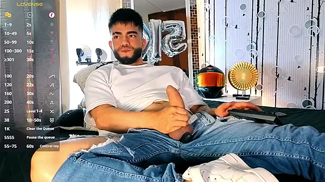 Snapshot of King_Draven3 chatting on 11-01-25, 09:06 King Draven3 online show from 11-01-25, 09:06