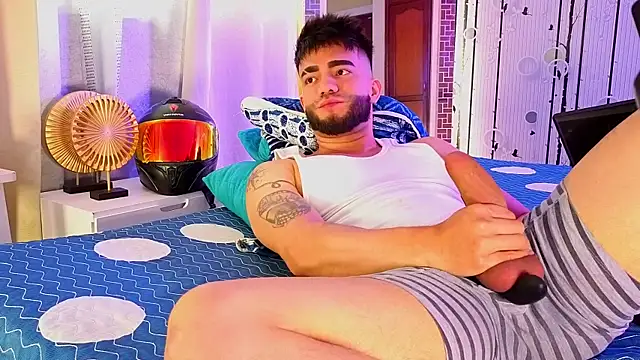 Snapshot of King_Draven3 chatting on 11-21-25, 07:23 King Draven3 online show from 11-21-25, 07:23