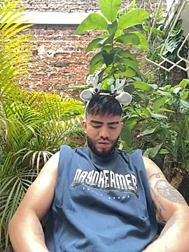 Snapshot of King_Draven3 chatting on 11-28-25, 07:16 King Draven3 online show from 11-28-25, 07:16