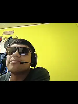 juanfritaa21 online show from 10-18-25, 01:08