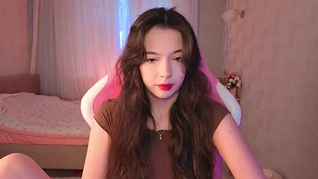 yuna sunshy online show from 05-05-26, 01:13