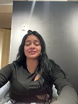 Snapshot of Emily_Rivers_ chatting on 09-16-25, 01:12 Emily Rivers  online show from 09-16-25, 01:12