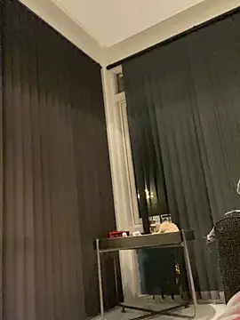 dancingqueen88 online show from 02-01-26, 11:36