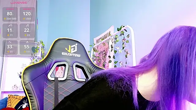 Snapshot of Kiara_Dream chatting on 11-05-25, 09:04 Kiara Dream online show from 11-05-25, 09:04