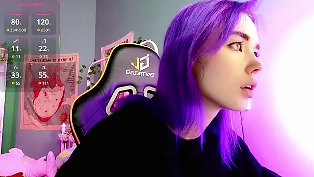 Snapshot of Kiara_Dream chatting on 11-12-25, 08:52 Kiara Dream online show from 11-12-25, 08:52