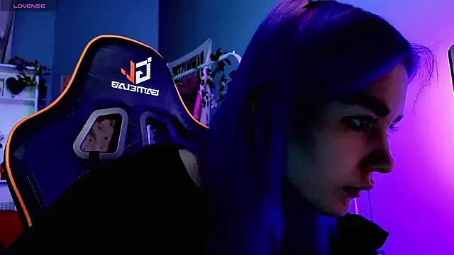 Snapshot of Kiara_Dream chatting on 11-13-25, 09:14 Kiara Dream online show from 11-13-25, 09:14