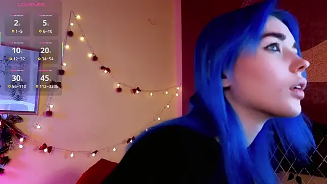 Snapshot of Kiara_Dream chatting on 12-13-25, 08:25 Kiara Dream online show from 12-13-25, 08:25