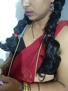 Snapshot of Varsha21 chatting on 09-11-25, 07:41 Varsha21 online show from 09-11-25, 07:41