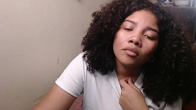 madelene online show from 04-23-26, 02:46