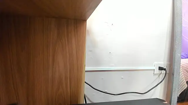 emma  rose1 online show from 09-10-25, 03:06