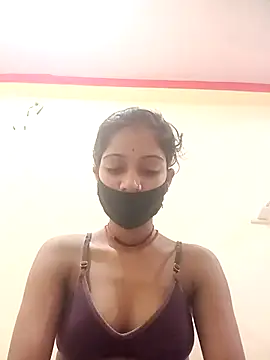 Snapshot of Basanti_143 chatting on 09-22-25, 11:29 Basanti 143 online show from 09-22-25, 11:29