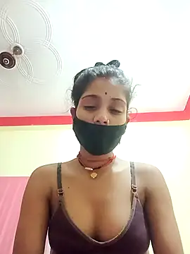 Snapshot of Basanti_143 chatting on 10-06-25, 04:04 Basanti 143 online show from 10-06-25, 04:04